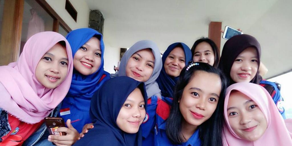 sebagian-srikandi-yongjin-kelihatan-manja-tapi-tetap-strong